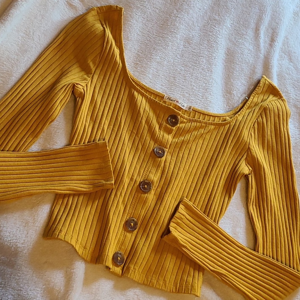 Mustard yellow cropped long-sleeve